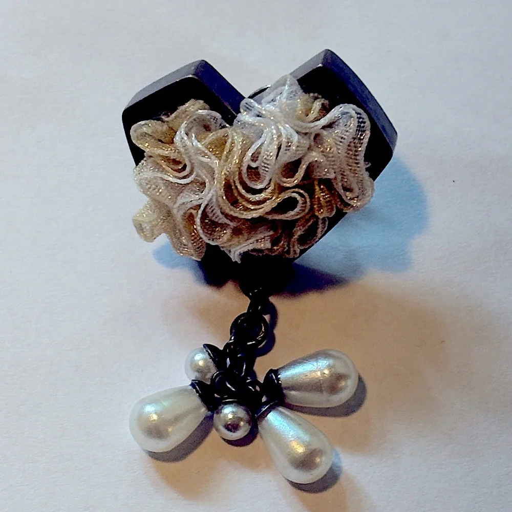 Hand made heart brooch by Japanese jewelry designer